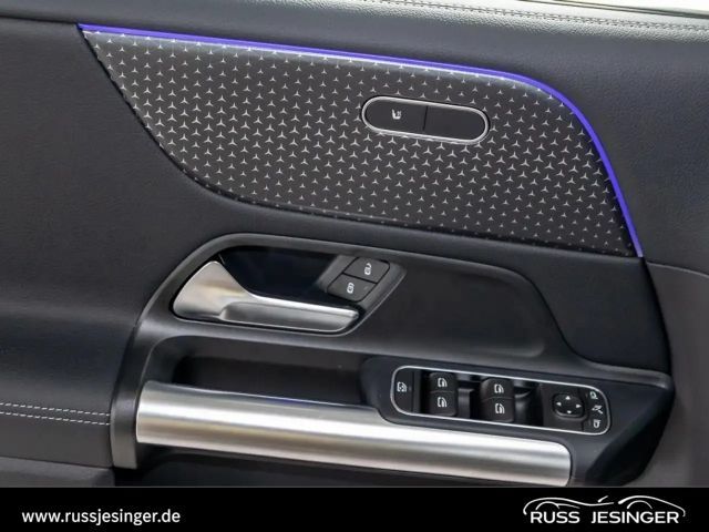 Mercedes-Benz B 200 Progressive Sedan