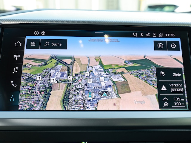 Audi Q4 e-tron SUV 45 e-tron Audi Q4 e-tron