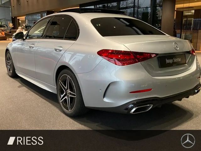 Mercedes-Benz C 200 AMG Line Sedan