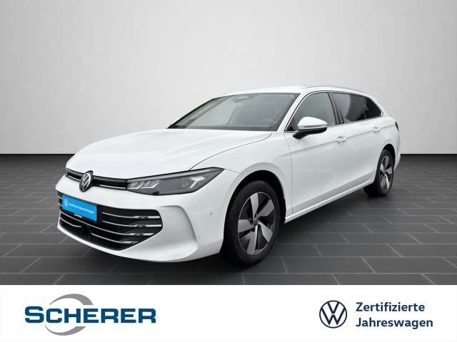 Volkswagen Passat 1.5 eTSI Business DSG Variant
