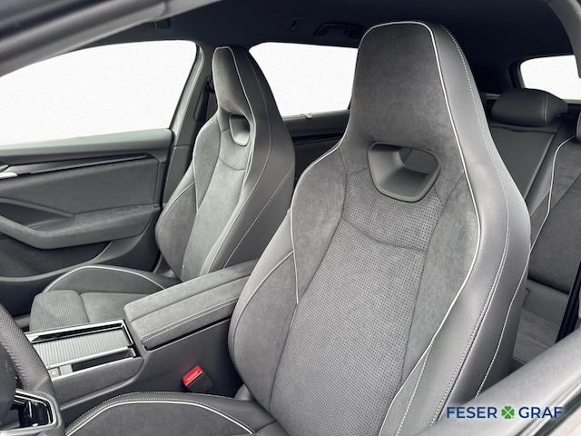 Skoda Superb 4x4 Combi Sportline