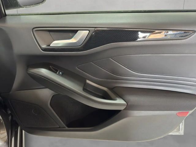 Ford Focus EcoBoost ST Line Wagon