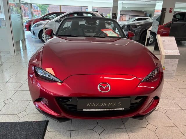 Mazda MX-5 Exclusive-line SkyActiv
