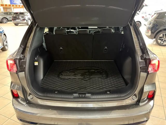 Ford Kuga Plug in Hybrid ST Line