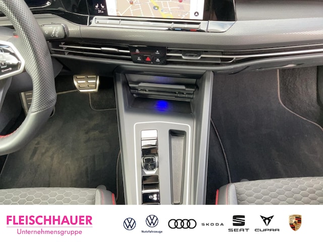 Volkswagen Golf 2.0 TSI Golf VIII