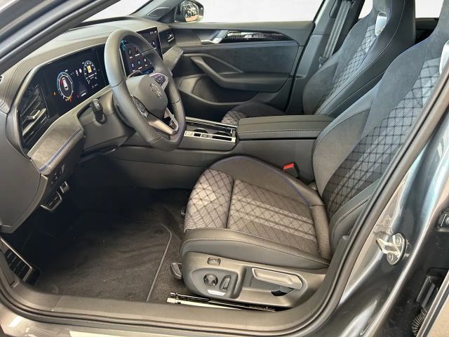 Volkswagen Passat 2.0 TDI 4Motion DSG R-Line