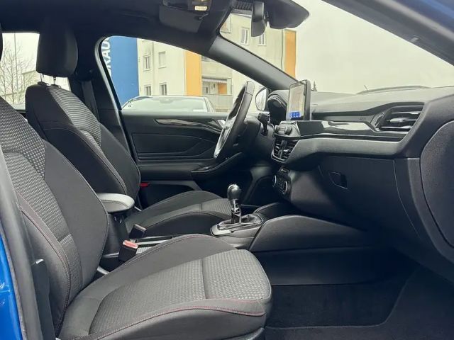 Ford Focus ST Line