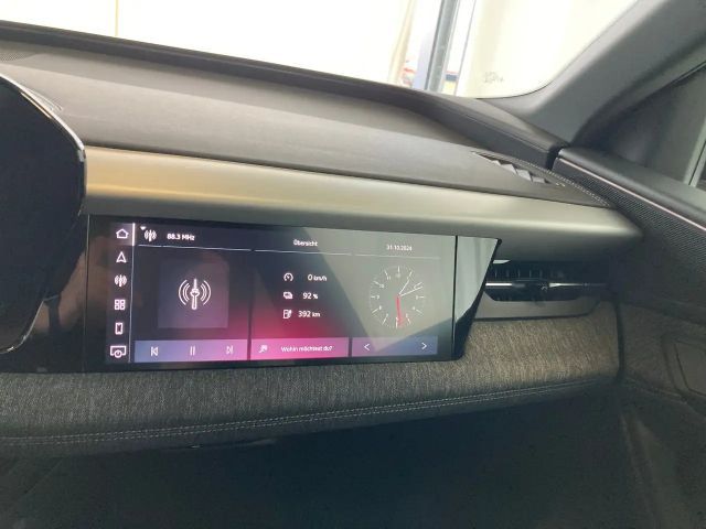 Audi Q6 e-tron Performance