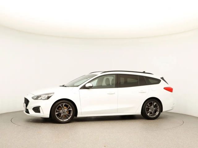 Ford Focus EcoBoost ST Line