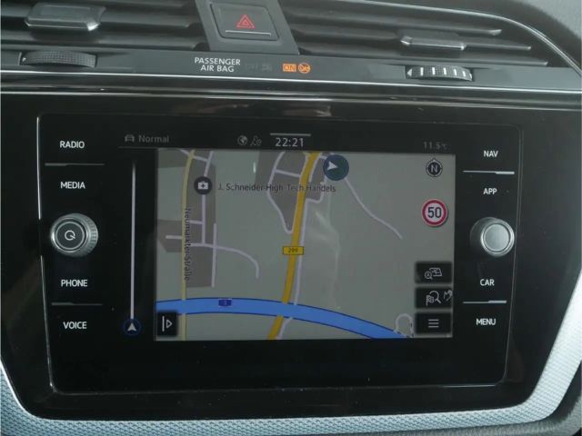 Volkswagen Touran 1.5 TSI DSG R-Line