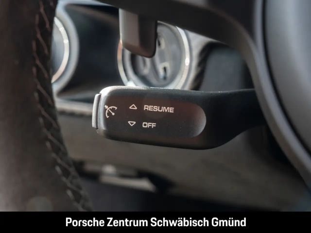 Porsche Cayman 718 Coupé RS