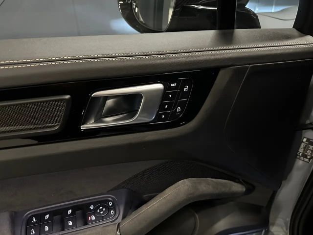 Porsche Cayenne Coupé Turbo