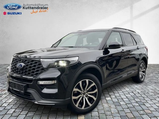 Ford Explorer ST Line