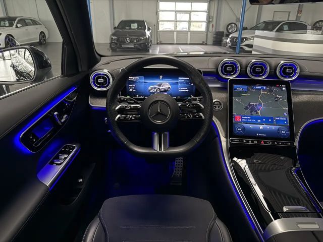 Mercedes-Benz GLC 300 4MATIC AMG Line Premium