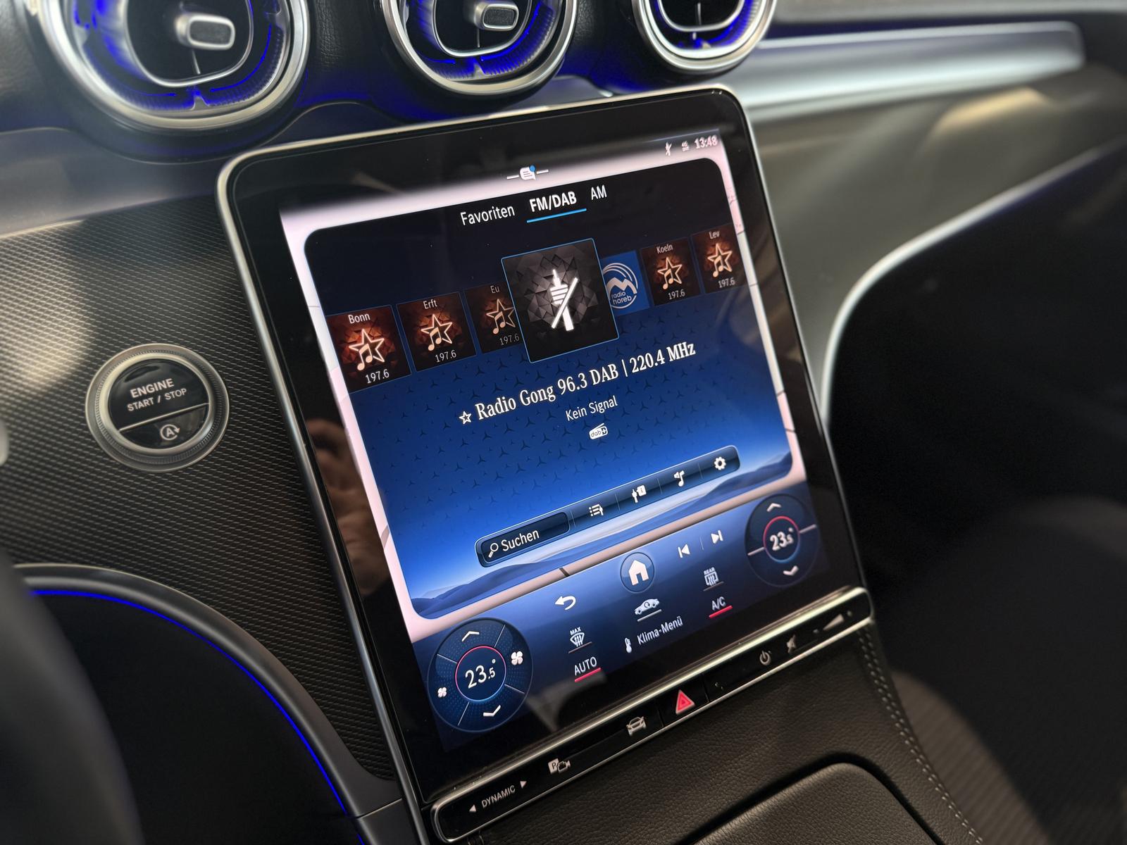 Mercedes-Benz C 200 AVANTGARDE Sedan