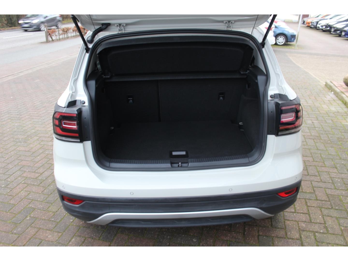 Volkswagen T-Cross Style