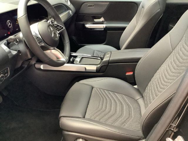 Mercedes-Benz GLB 200 GLB 200 d