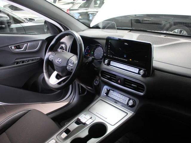 Hyundai Kona 64 kWh Electric Style