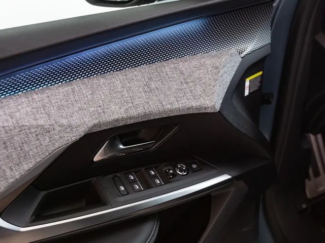 Peugeot E-5008 GT-Line