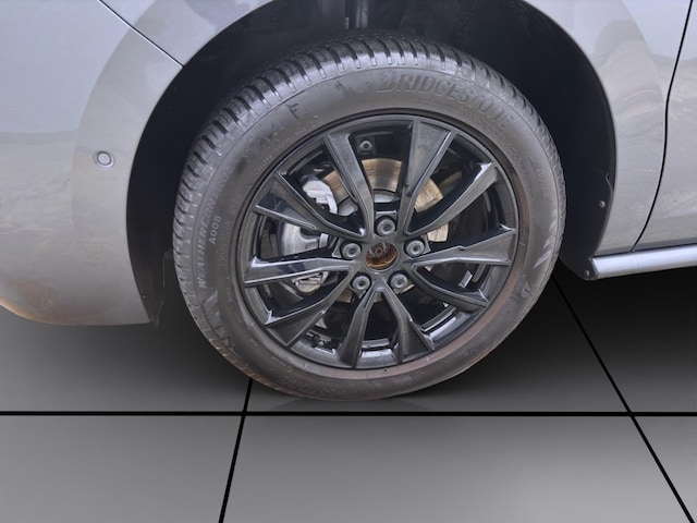 Volkswagen Multivan 2.0 TDI DSG Lang Style T7