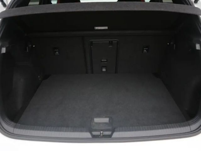 Volkswagen Golf Business GTI