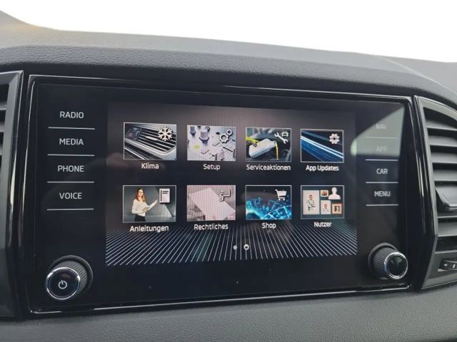 Skoda Karoq 1,0TSI 115PS Navi/LED/ACC/Kamera/Winterp.    **