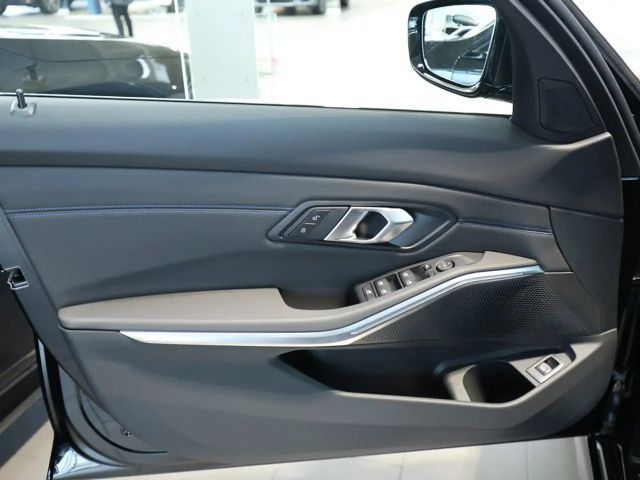 BMW 320 320d M-Sport Touring