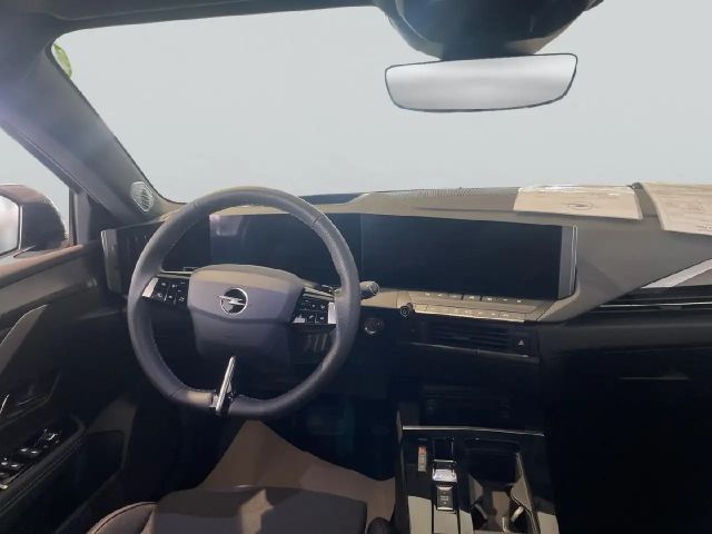 Opel Astra GS-Line Grand Sport