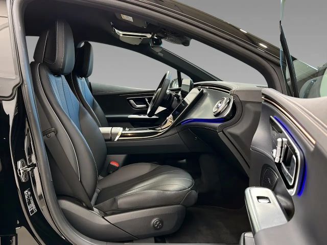 Mercedes-Benz EQE 350 AMG Line Sedan