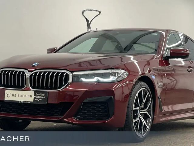BMW 530 530e M-Sport Sedan