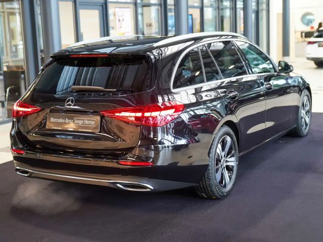 Mercedes-Benz C 220 AVANTGARDE C 220 d Estate