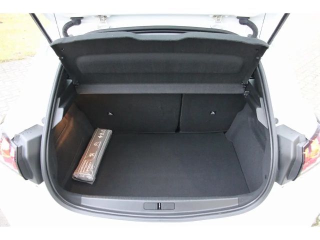 Peugeot E-208 Active Pack