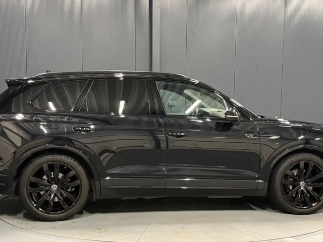 Volkswagen Touareg R-Line Style