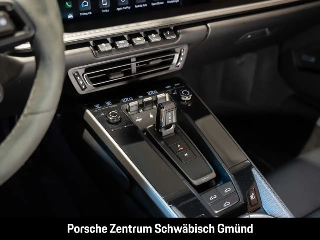 Porsche 911 992 Carrera Coupé