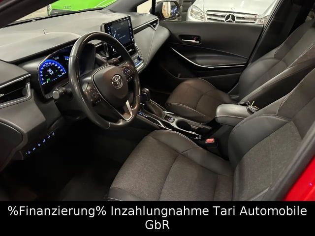 Toyota Corolla Hybride Team D