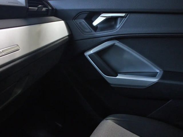 Audi Q3 1.5 TFSI S-Line