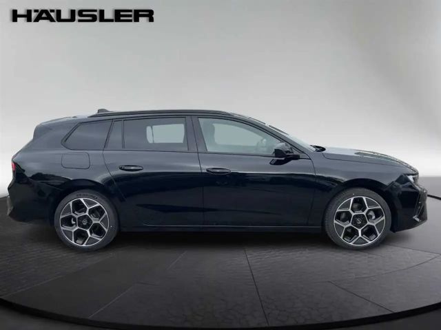 Opel Astra Sports Tourer Ultimate