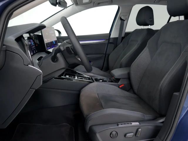 Volkswagen Golf 1.5 eTSI DSG Golf VIII Style