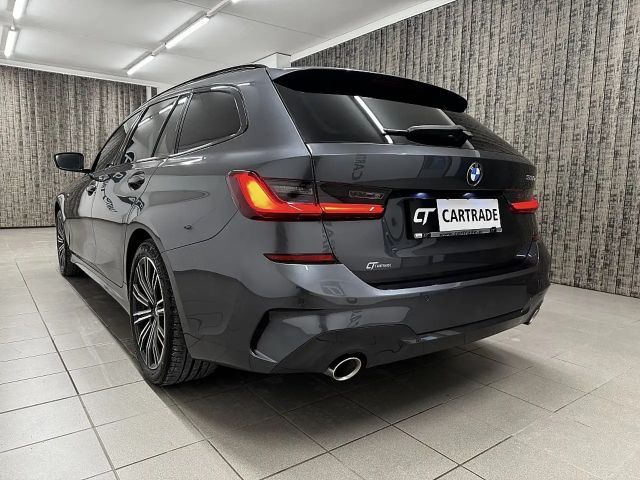 BMW 330 330e Touring