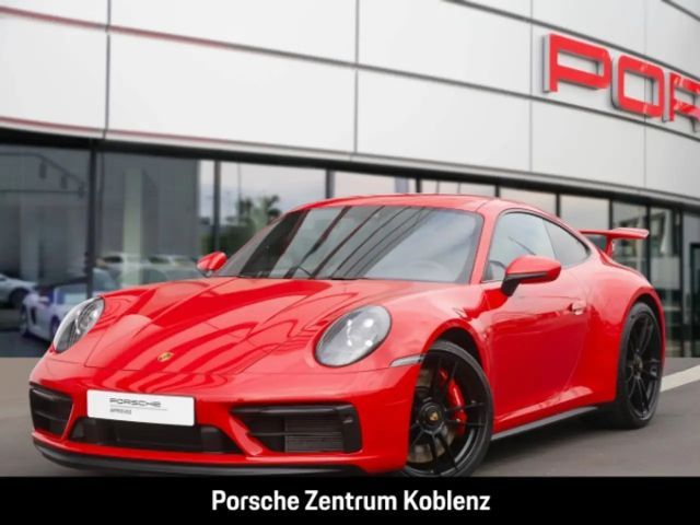 Porsche 992 Carrera Coupé GTS
