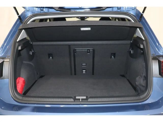 Volkswagen Golf 1.5 eTSI Golf VIII