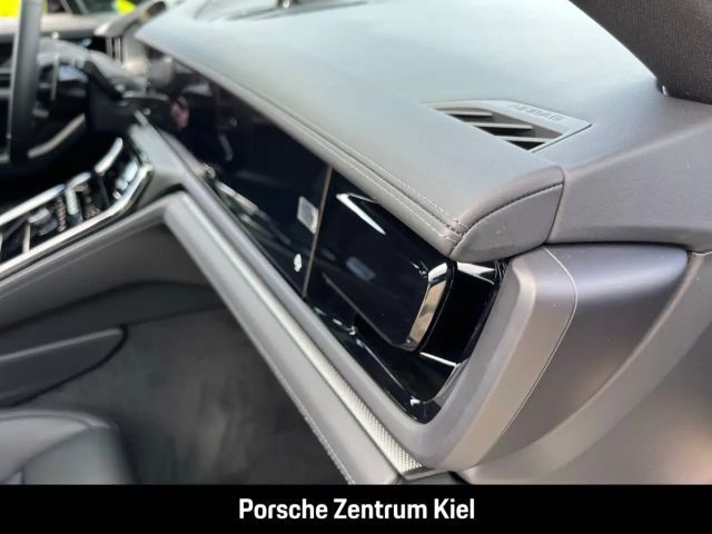 Porsche Panamera 4 E-Hybrid