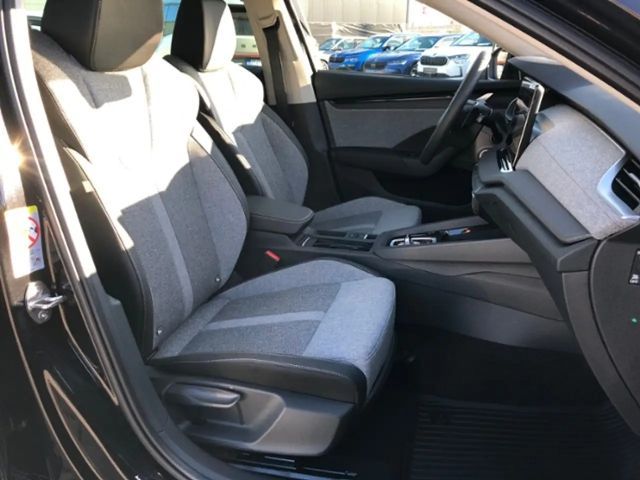 Skoda Octavia Combi Tour