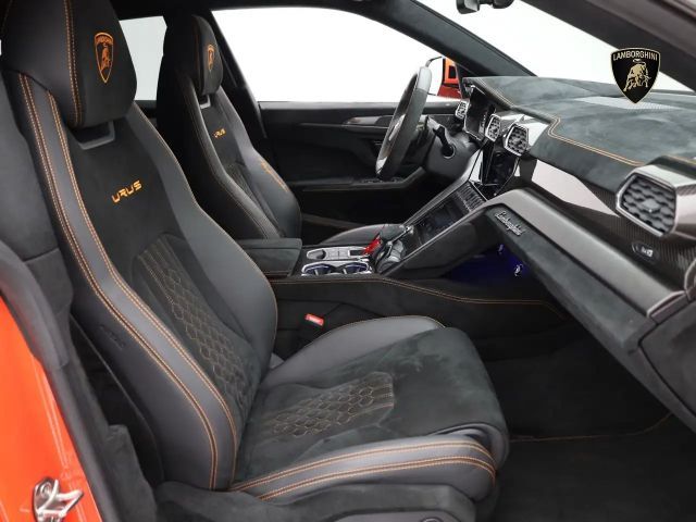 Lamborghini Urus Performante