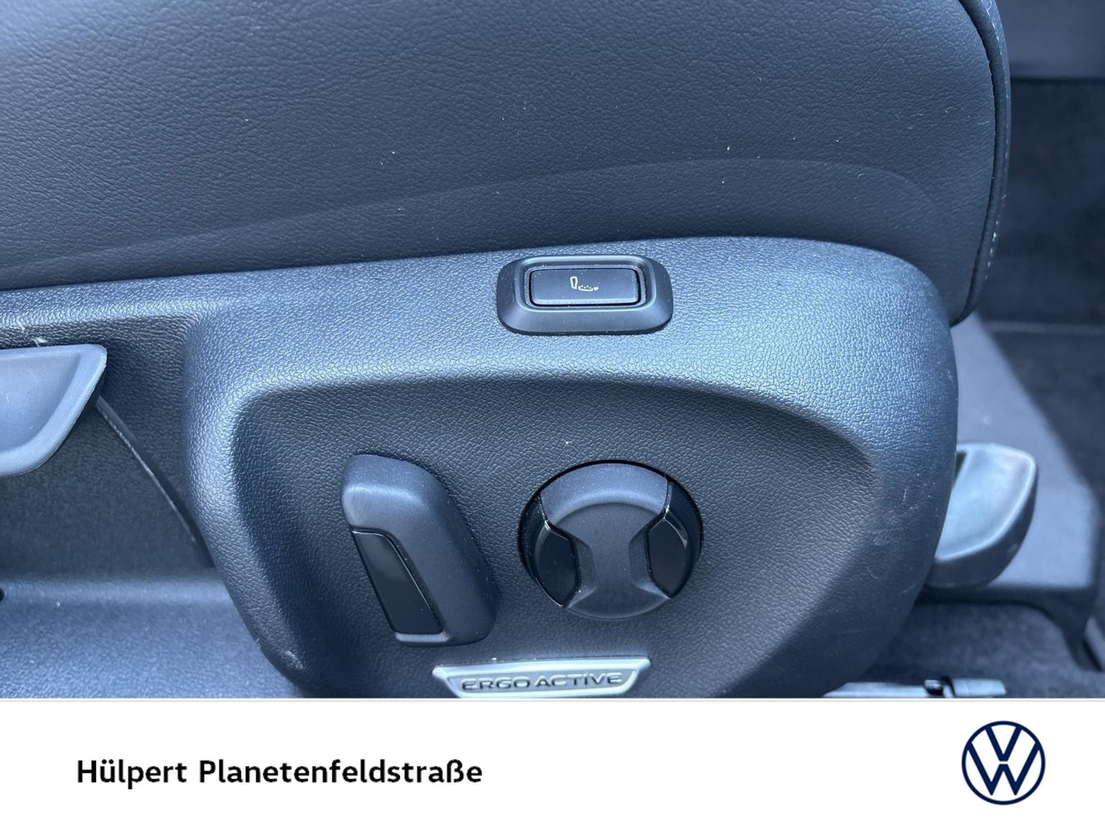 Volkswagen Passat 1.5 eTSI Business Variant