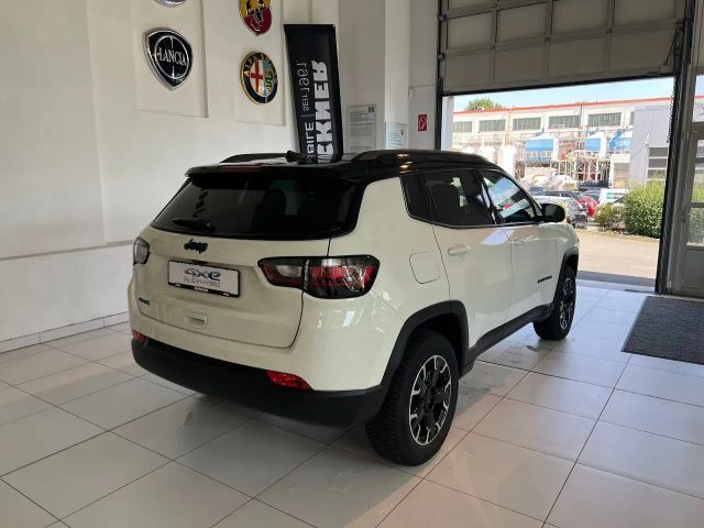 Jeep Compass PHEV High Upland