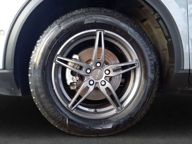 Ford Kuga Plug in Hybrid Titanium X