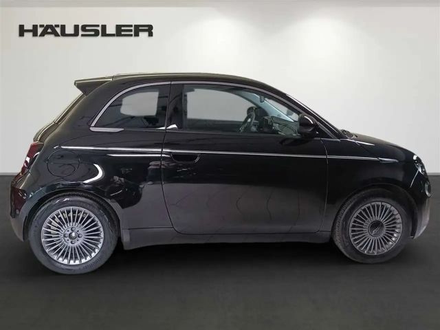 Fiat 500e Neuer 500 Rückfahrkamera Sitzheizung CarPlay PDC