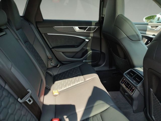 Audi A6 e-tron Avant Performance Quattro