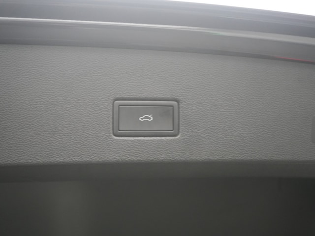 Volkswagen T-Roc T-Roc R  MATRIX ACC LEDER AKRAPOVIC NAVI VIRT